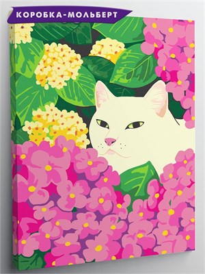 {{photo.Alt || photo.Description || 'Белый кот и гортензии - Хитрый котик.'}}